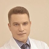 Врач Булах Илья Алексеевич